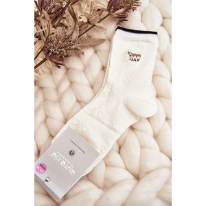 Bílé dámské vzorované ponožky s nápisem a medvídkem obraz