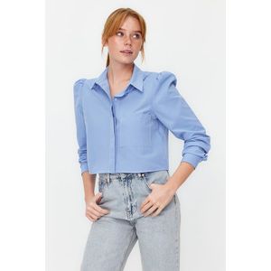 Trendyol Light Blue Shoulder Detailed Crop Fitted Waist-Catted Patterned Woven Shirt obraz
