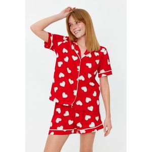 Trendyol Červená 100% Bavlna Srdíčkový Vzor Piping Detailní Košile-Kraťasy Pletené Pyžamový Set obraz