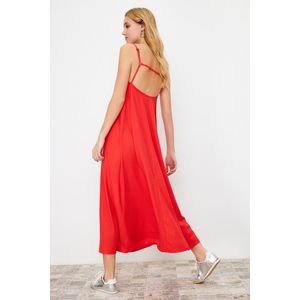 Trendyol červené šaty s hranatým výstřihem do A-linie z angreštově/texturovaného pleteného materiálu maxi délky obraz
