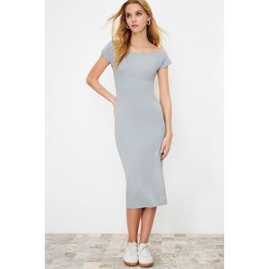 Trendyol Gray Boat Neck Fitted Cotton Stretchy Knitted Midi Pencil Dress obraz