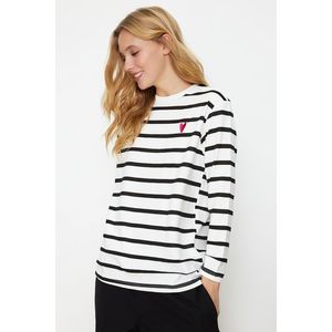 Trendyol White Single Jersey Striped Heart Embroidered Long Sleeve Knitted Tunic T-shirt obraz