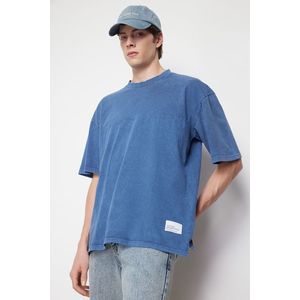 Trendyol Indigo Oversize/Wide Fit 100% Cotton T-Shirt with Stitched Label Faded Effect obraz