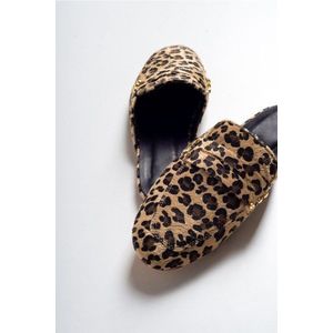 Dámské hnědé pantofle z pravé kůže s leopardím vzorem od LuviShoes obraz