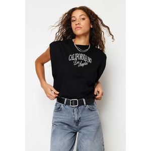 Trendyol Black 100% Cotton Slogan Printed Regular/Regular Fit Crew Neck Knitted T-Shirt obraz