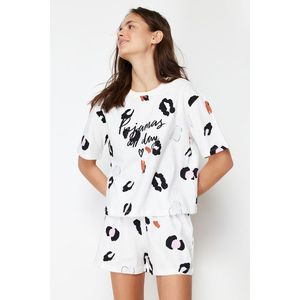 Trendyol White-Multicolor 100% Cotton Leopard Patterned Slogan Knitted Pajamas Set obraz