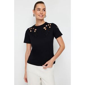 Trendyol Black Brode Embroidered Basic/Regular Fit Knitted T-Shirt obraz