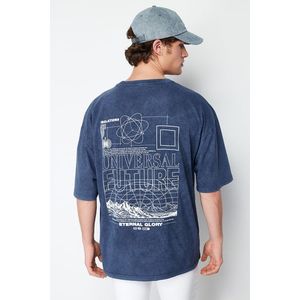 Trendyol Indigo Oversize/Wide-Fit Faded Effect Text Printed 100% Cotton T-Shirt obraz