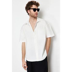Trendyol White Men's Oversize Fit Shirt with Hem Stopper Accessory obraz