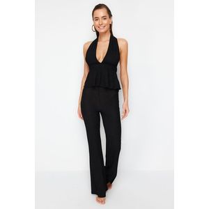 Trendyol Black Knitted Decollete Blouse and Pants Suit obraz