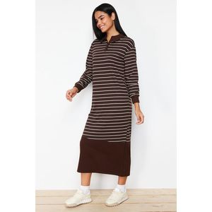 Trendyol Brown Striped Polo Collar Knitted Dress obraz