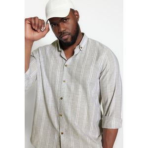Trendyol Plus Size Khaki Regular Fit Pohodlná Košile s Knoflíkovým Límcem Snadná na Žehlení obraz