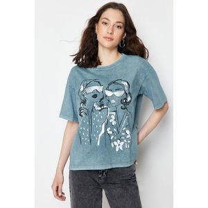Trendyol Gray Printed Relaxed Crew Neck Washed Knitted T-Shirt obraz
