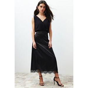 Trendyol Black Satin Hem Lace Detail Midi Length Woven Skirt obraz