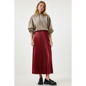 Happiness İstanbul Women's Red Shiny Finish Pleated Knitted Skirt obraz