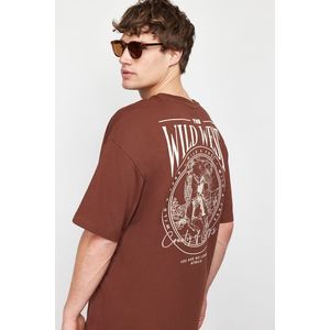 Trendyol Brown Oversize/Wide-Fit 100% Cotton Printed Back T-Shirt obraz