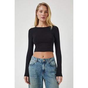Happiness İstanbul Women's Black Crew Neck Basic Crop Knitted Blouse obraz
