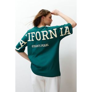 Trendyol Emerald Green 100% Cotton Back Motto Printed Oversize/Creature Knitted T-Shirt obraz