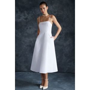 Trendyol 100% Cotton Poplin Midi Woven Dress with White Skirt Opening at the Waist obraz