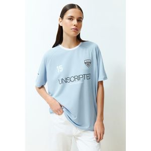 Trendyol Blue Oversize/Wide Fit Motto Printed Knitted T-Shirt obraz