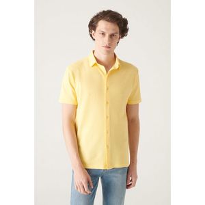 Avva Men's Yellow Jacquard Knitted Short Sleeve Shirt obraz