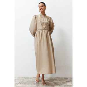 Trendyol Mink High Neck Balloon Sleeve Button and Piping Detailed Woven Dress obraz