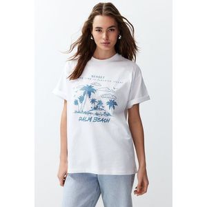 Trendyol White Premium Crew Neck Oversize/Wide Cut Landscape Printed Knitted T-Shirt obraz