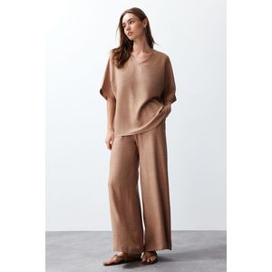 Trendyol Camel V-Neck Blouse Trousers Woven Bottom-Top Set obraz