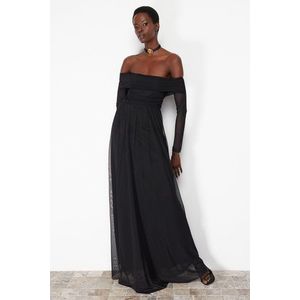 Trendyol Černé Carmen šaty s tylovým dlouhým večerním límcem obraz