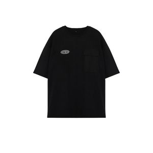 Trendyol Large Size Black Oversize Pocket Detailed Printed 100% Cotton Comfortable T-Shirt obraz