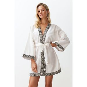 Trendyol White Belted Mini Woven Kimono & Kaftan obraz