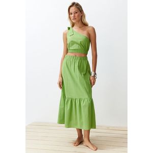 Trendyol Green Woven One-Shoulder Blouse and Skirt Suit obraz