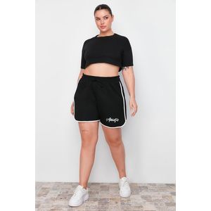 Trendyol Curve Black Printed Piping Detailed Knitted Shorts & Bermuda obraz