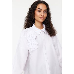 Trendyol White Applique Flower Detailed Cotton Woven Shirt obraz