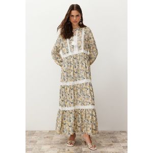 Trendyol Beige Floral Embroidery / Guipure Detailed Woven Dress obraz