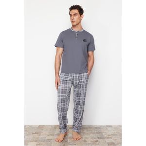 Trendyol Men's Anthracite Regular Fit Plaid Knitted Pajama Set obraz