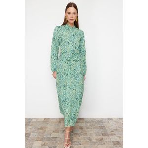 Trendyol Emerald Green Patterned Belted Stand Collar Lined Chiffon Woven Dress obraz