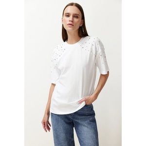 Trendyol White 100% Cotton Stone Accessory Detail Relaxed/Comfortable Cut Knitted T-Shirt obraz