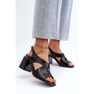 Elegantní dámské sandály na vysokém podpatku, eko kůže, černá Asellesa obraz