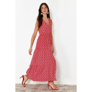 Trendyol Red Printed Double-Breasted Stretchy Maxi Knitted Dress with Ruffle Skirt obraz