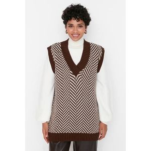 Trendyol hnědý pruhovaný pletený svetr s výstřihem do V obraz