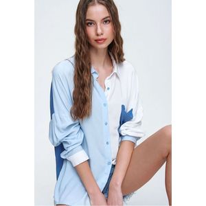 Trend Alaçatı Stili Women's Blue 3 Color Block Woven Viscose Shirt with One Pocket obraz