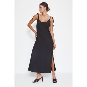 Trendyol Black Straight Cut Slit Strappy Maxi Woven Dress obraz