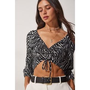 Happiness İstanbul Women's Black and White Patterned Pleated Crop Top obraz