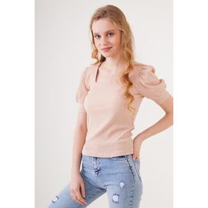 Bigdart 0409 Square Collar Knitted Blouse - Biscuit obraz