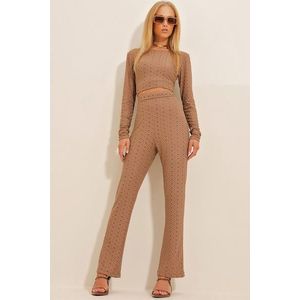 Trend Alaçatı Stili Women's Brown Patterned Crop, Blouse And Pants Double Set obraz