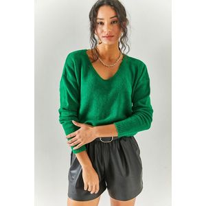 Olalook Women's Grass Green V-Neck Soft Textured Knitwear Sweater obraz