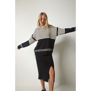 Happiness İstanbul Women's Black Striped Sweater Skirt Knitwear Suit obraz