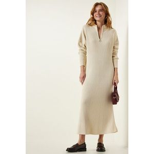 Happiness İstanbul Women's Cream Ribbed Oversize Knitwear Dress obraz