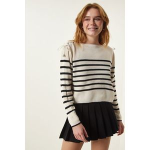 Happiness İstanbul Women's Cream Eyelet Detail Seasonal Striped Knitwear Sweater obraz